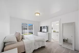 1821 E Magnolia Cir, Eagle Mountain, UT 84005 - Photo 15