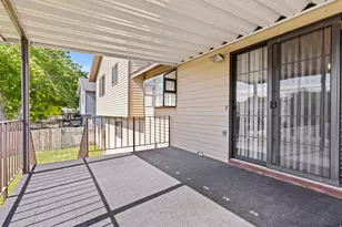 5643 S 2950 W, Roy, UT 84067 - Photo 9