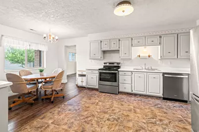 54 W 100 N, Central Valley, UT 84754 - Photo 13