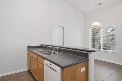 7361 S Geralee Ln, West Jordan, UT 84084 - Photo 7
