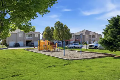7361 S Geralee Ln, West Jordan, UT 84084 - Photo 17
