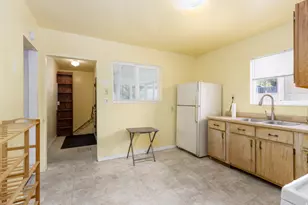 4806 S 2500 W, Roy, UT 84067 - Photo 9