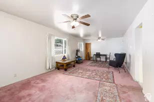 4806 S 2500 W, Roy, UT 84067 - Photo 9