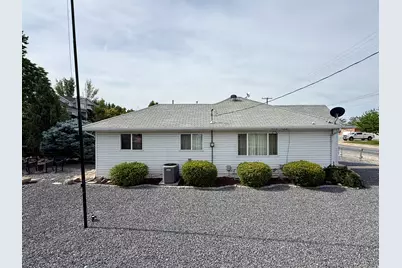 4806 S 2500 W, Roy, UT 84067 - Photo 15