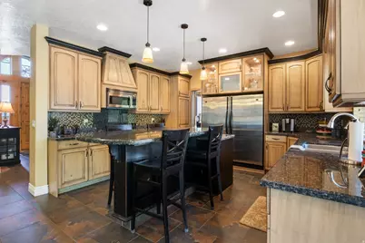 5337 W Hidden Rose Cir, Herriman, UT 84096 - Photo 13