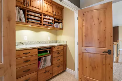 5337 W Hidden Rose Cir, Herriman, UT 84096 - Photo 47