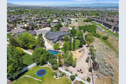 5337 W Hidden Rose Cir, Herriman, UT 84096 - Photo 77