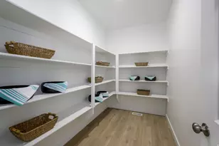 1487 W Everblooming Dr, Saratoga Springs, UT 84045 - Photo 7