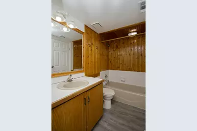 1113 Country Hill Dr #D1, Ogden, UT 84403 - Photo 7