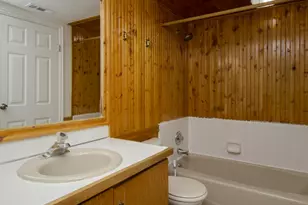 1113 Country Hill Dr, Ogden, UT 84403 - Photo 7