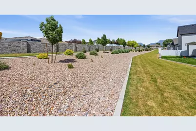 1170 W 2980 N, Lehi, UT 84043 - Photo 43