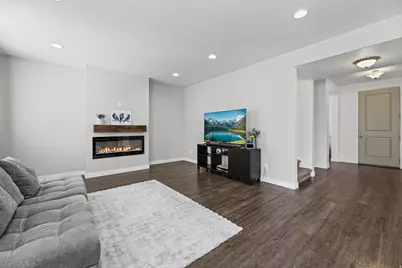 687 W Houston St, Stansbury Park, UT 84074 - Photo 7