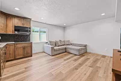 687 W Houston St, Stansbury Park, UT 84074 - Photo 15