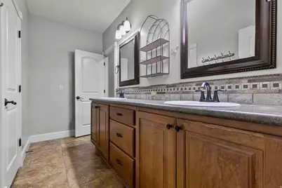 9987 S Congressional Way W, South Jordan, UT 84095 - Photo 25