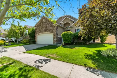 8006 S Big Sycamore Dr W, West Jordan, UT 84081 - Photo 3