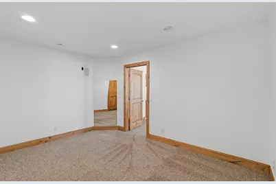 3879 London Ln, Santa Clara, UT 84765 - Photo 31