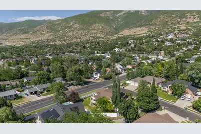 936 S Davis Creek Ln E, Farmington, UT 84025 - Photo 7