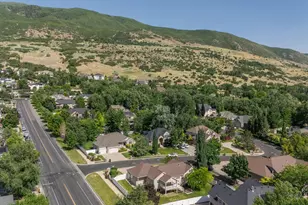 936 S Davis Creek Ln E, Farmington, UT 84025 - Photo 5