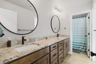 1033 N 2050 Cir E, Saint George, UT 84770 - Photo 31