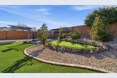 1033 N 2050 Cir E, Saint George, UT 84770 - Photo 39