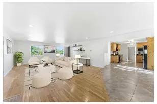 3463 S 400 E, Bountiful, UT 84010 - Photo 1