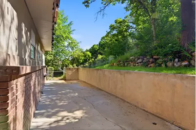 3463 S 400 E, Bountiful, UT 84010 - Photo 45