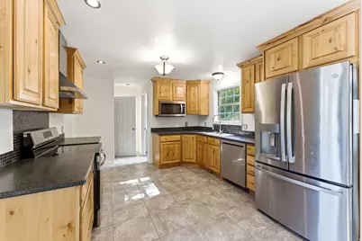 3463 S 400 E, Bountiful, UT 84010 - Photo 3