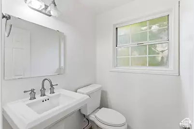 3463 S 400 E, Bountiful, UT 84010 - Photo 15