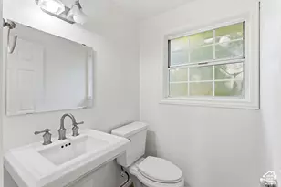 3463 S 400 E, Bountiful, UT 84010 - Photo 15