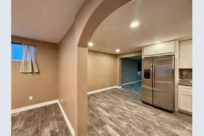781 Sherwood Dr, Layton, UT 84041 - Photo 9