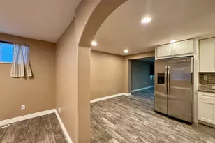 781 Sherwood Dr, Layton, UT 84041 - Photo 9