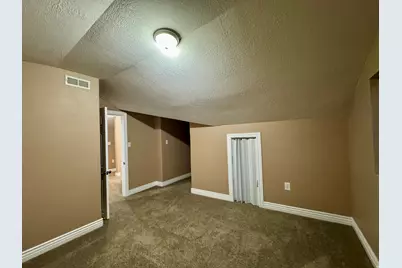 781 Sherwood Dr, Layton, UT 84041 - Photo 41