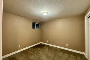 781 Sherwood Dr, Layton, UT 84041 - Photo 29
