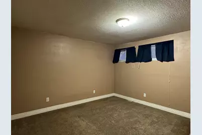 781 Sherwood Dr, Layton, UT 84041 - Photo 23