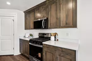 327 N 3250 W, West Point, UT 84015 - Photo 7