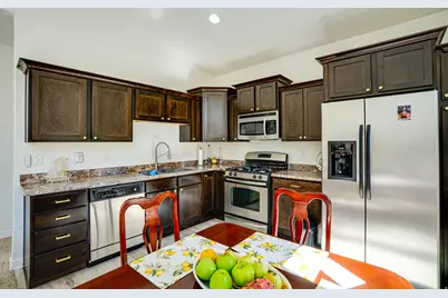 1114 N Shepard Pkwy #5, Farmington, UT 84025 - Photo 9