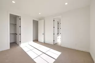 2136 N 725 W, Centerville, UT 84014 - Photo 29