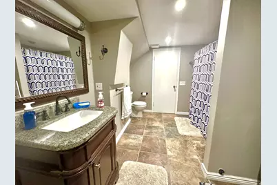 9573 S Buttonwood Dr, Sandy, UT 84092 - Photo 11