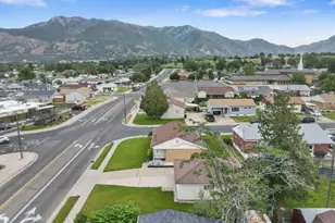 135 E 4700 S, Washington Terrace, UT 84405 - Photo 21