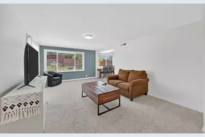 2337 E Logan Cir, Salt Lake City, UT 84108 - Photo 25