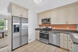2337 E Logan Circle, Salt Lake City, UT 84108 - Photo 11