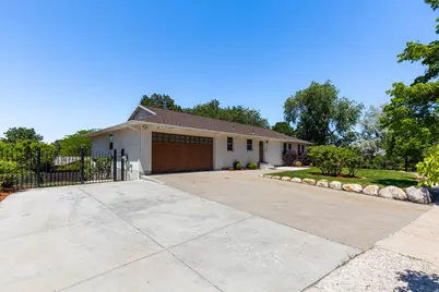7610 S Brighton Way, Cottonwood Heights, UT 84121 - Photo 51