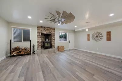 180 S 200 W, Wales, UT 84667 - Photo 39
