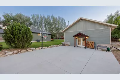180 S 200 W, Wales, UT 84667 - Photo 55