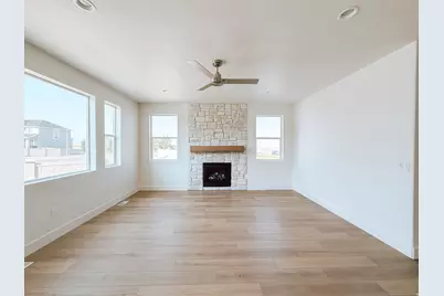 609 W 2030 N #16, Tooele, UT 84074 - Photo 5
