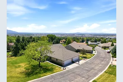 3652 N 1000 W, Pleasant View, UT 84414 - Photo 31