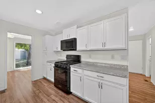 1024 W 450 N, Clearfield, UT 84015 - Photo 11