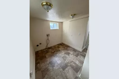 3081 W Bedford Rd S, West Valley, UT 84119 - Photo 23