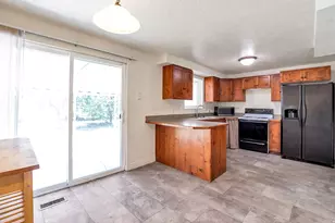 3081 W Bedford Rd S, West Valley, UT 84119 - Photo 11