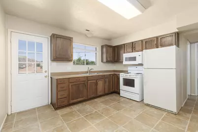 891 N 630 W, Saint George, UT 84770 - Photo 15